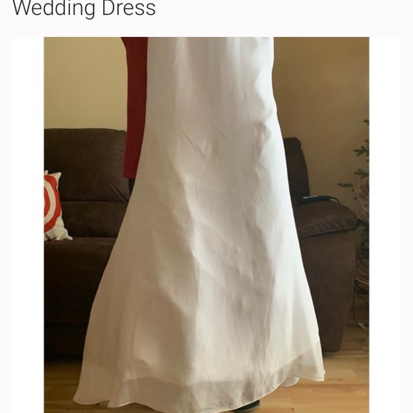 Elegant White Sleeveless Summer Wedding Dress - Picture 9 of 14